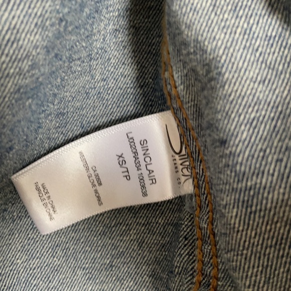 Silver Jeans Sinclair Jean Jacket - Picture 2 of 3